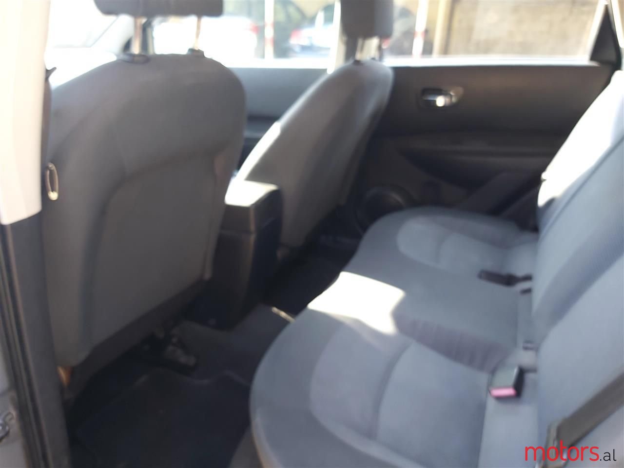 2011' Nissan Qashqai photo #3