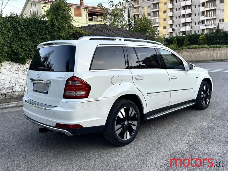 2011' Mercedes-Benz GL 350 photo #6