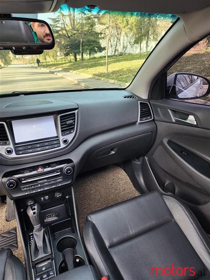 2016' Hyundai Tucson photo #2