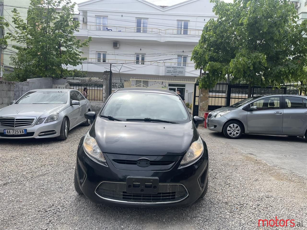 2012' Ford Fiesta photo #3