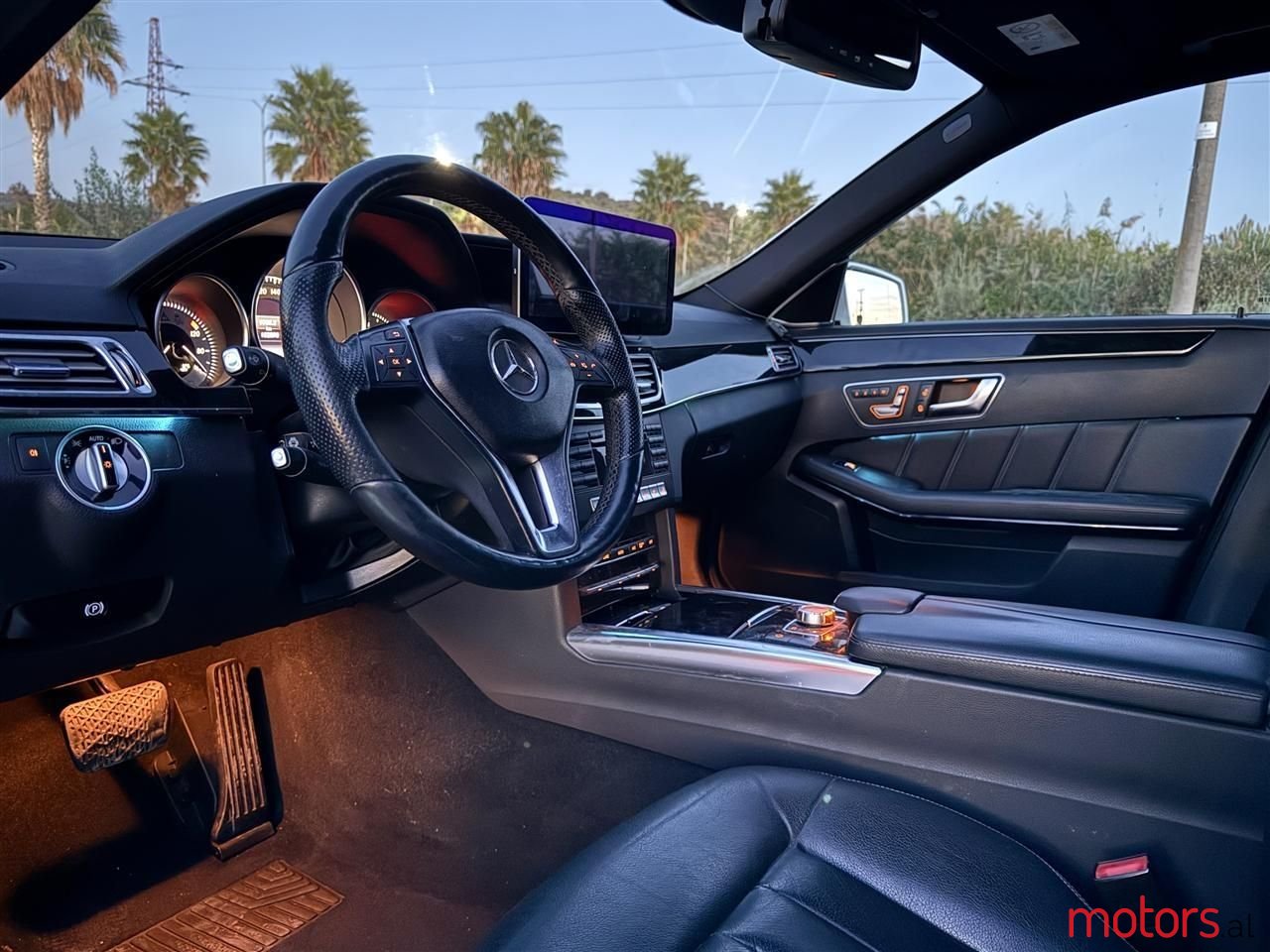 2014' Mercedes-Benz E 220 photo #4