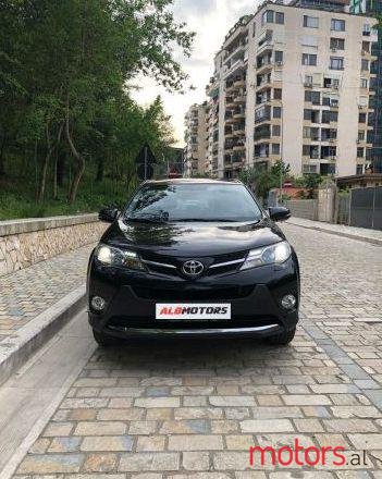 2015' Toyota RAV4 photo #1