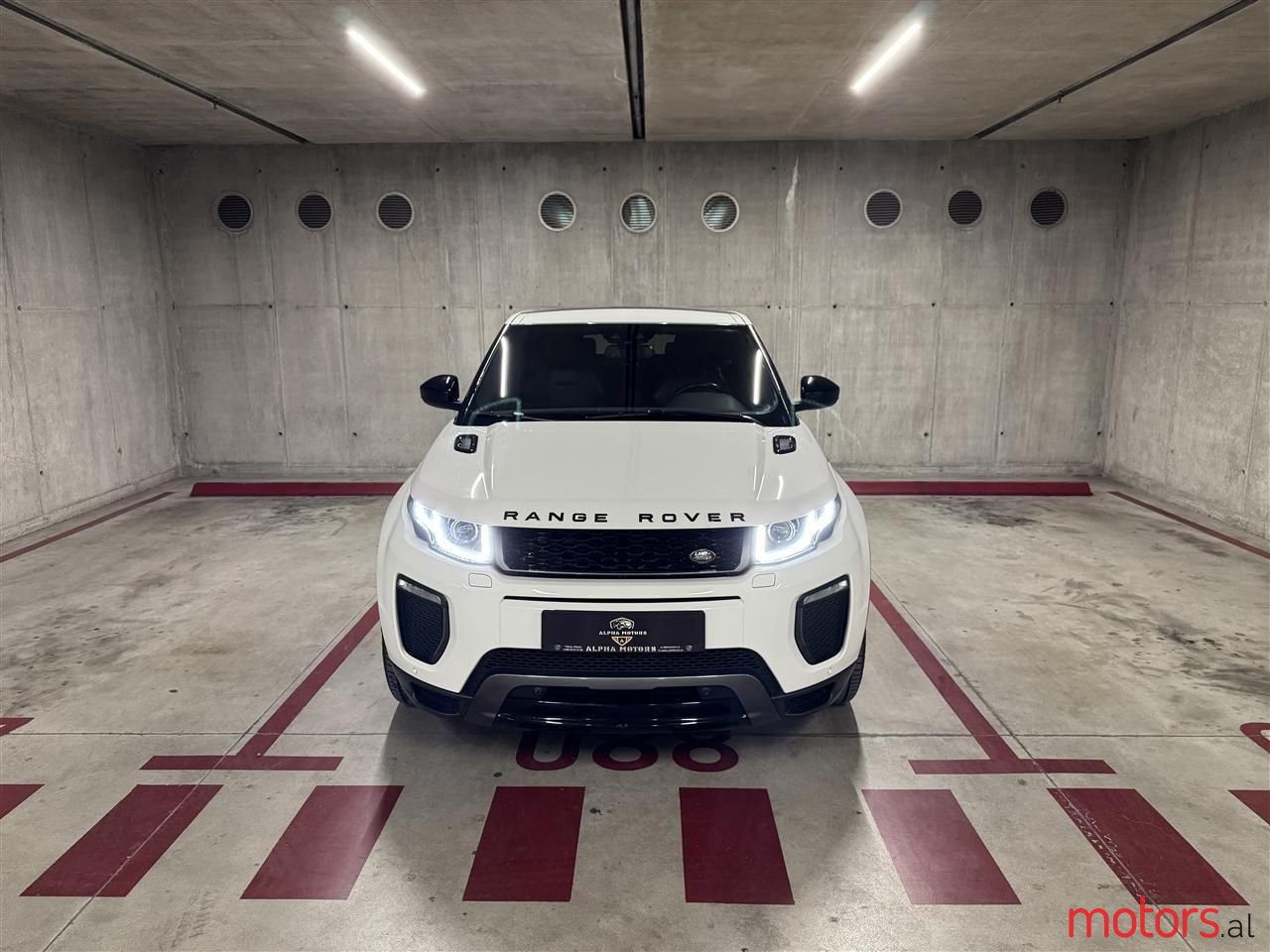 2016' Land Rover Range Rover Evoque photo #2