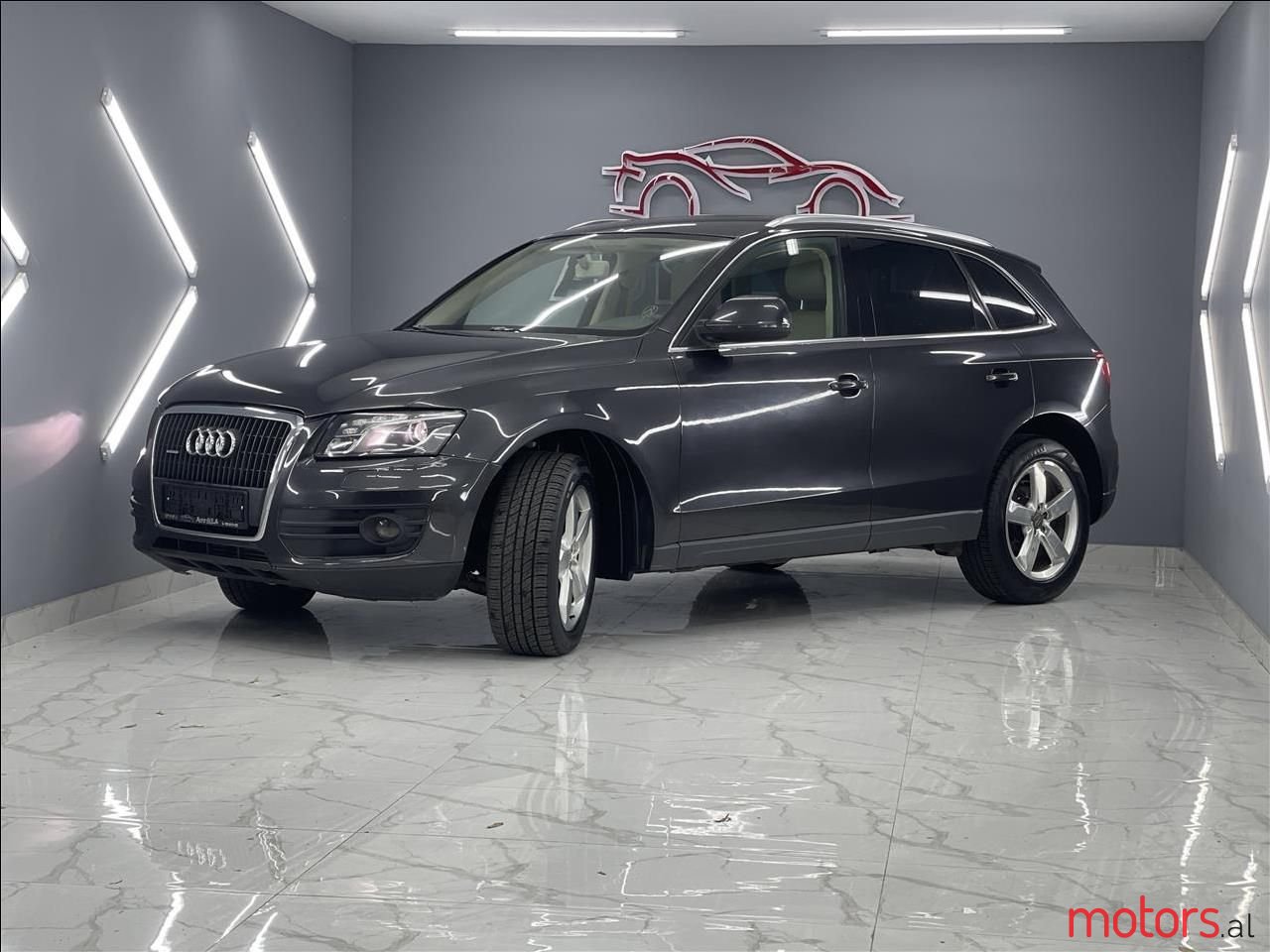 2009' Audi Q5 photo #1