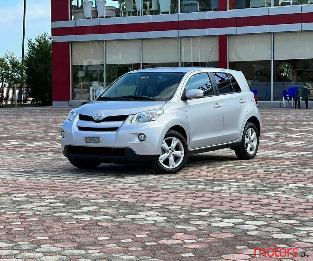 2009' Toyota Urban Cruiser photo #1