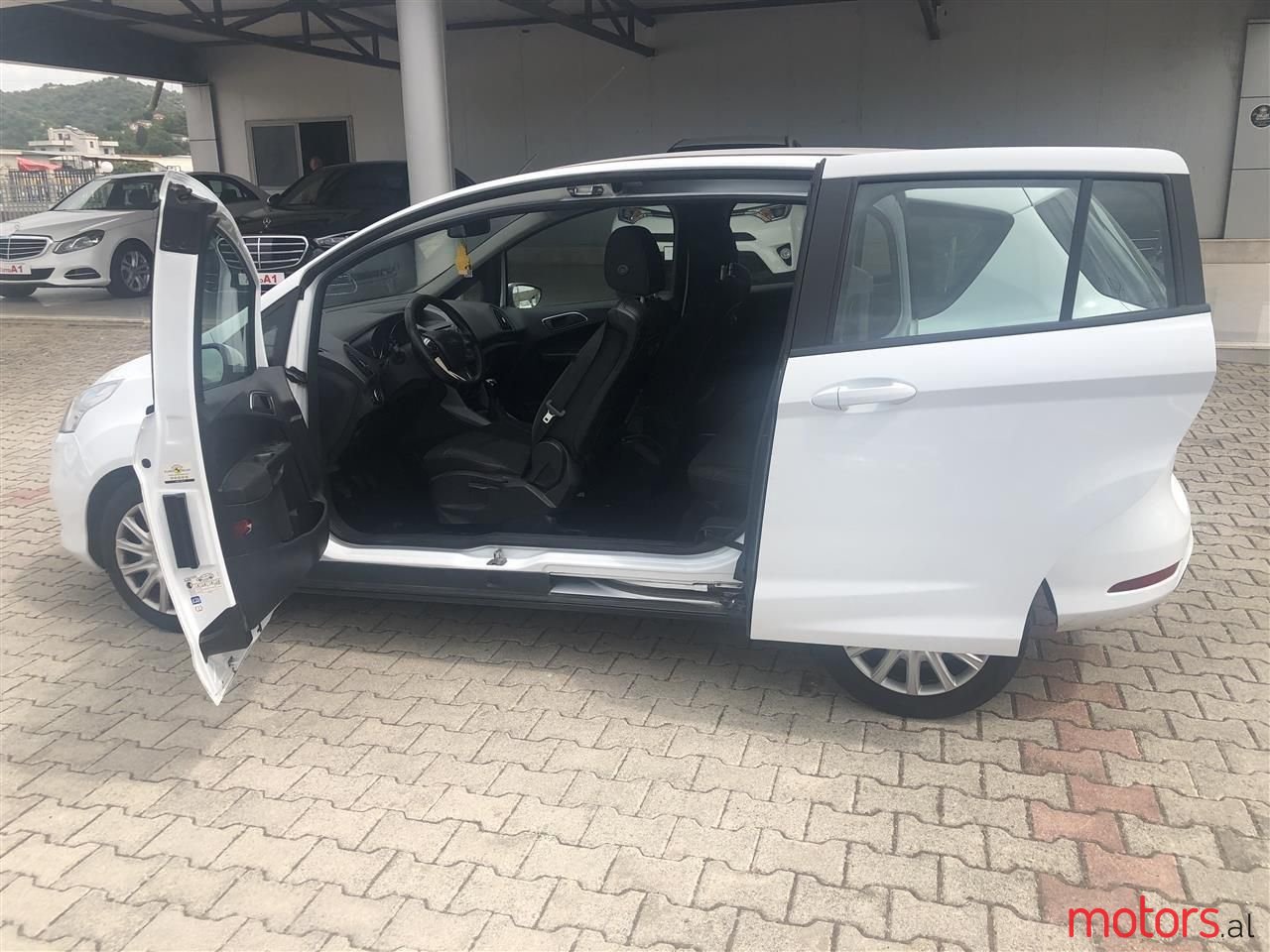 2017' Ford B-MAX photo #3