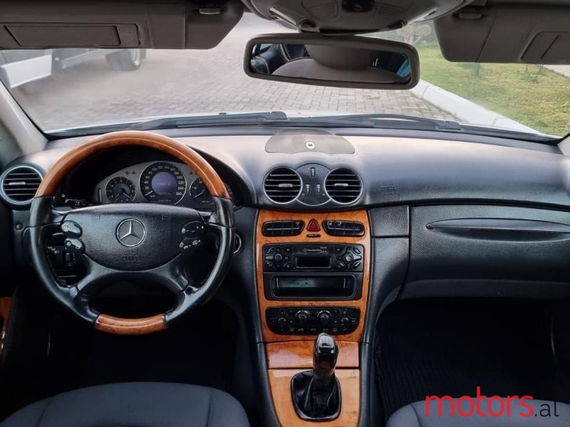 2004' Mercedes-Benz CLK 270 photo #5