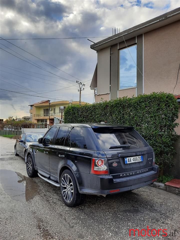 2010' Land Rover Range Rover Sport photo #3