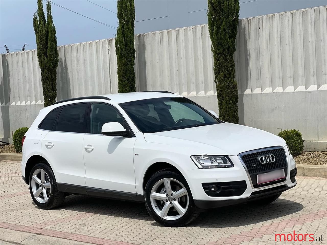 2011' Audi Q5 photo #4