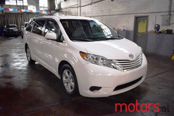 2017' Toyota Sienna 2017 Toyota Sienna photo #1