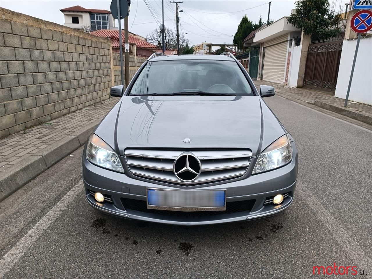 2008' Mercedes-Benz C 220 photo #3