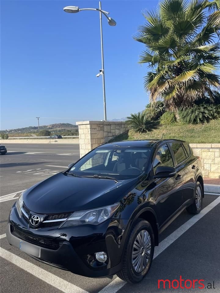 2014' Toyota RAV4 photo #6