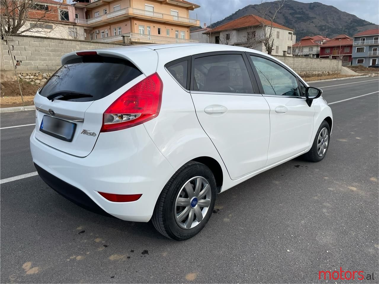 2009' Ford Fiesta photo #4