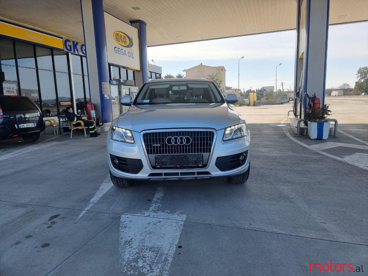 2010' Audi Q5 photo #1