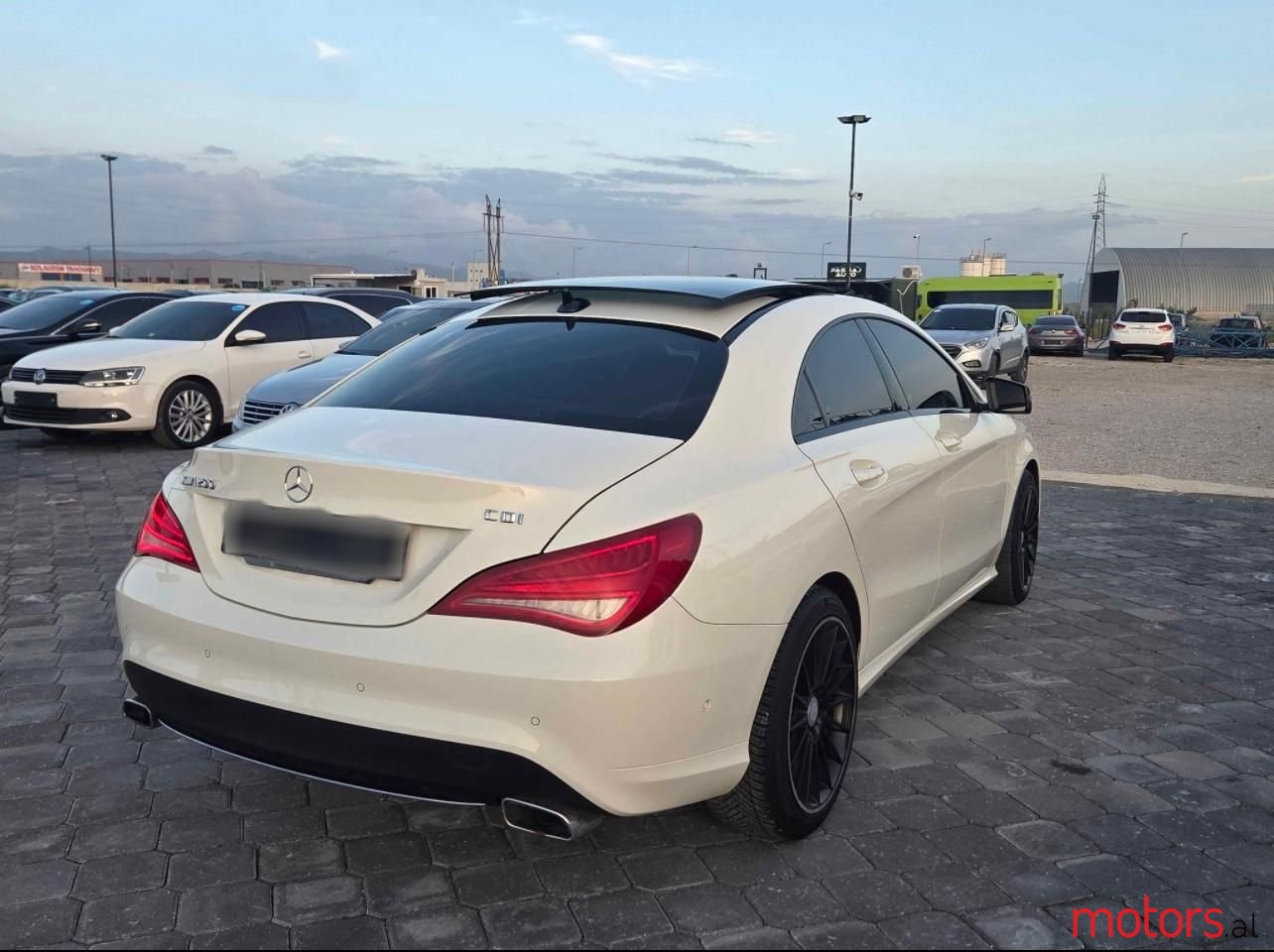 2015' Mercedes-Benz 220 photo #4