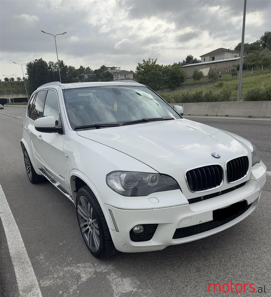 2011' BMW X5 photo #6