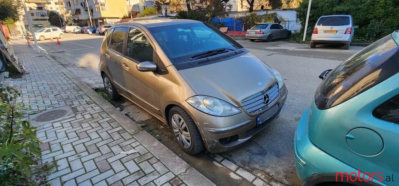 2005' Mercedes-Benz A 170 photo #4