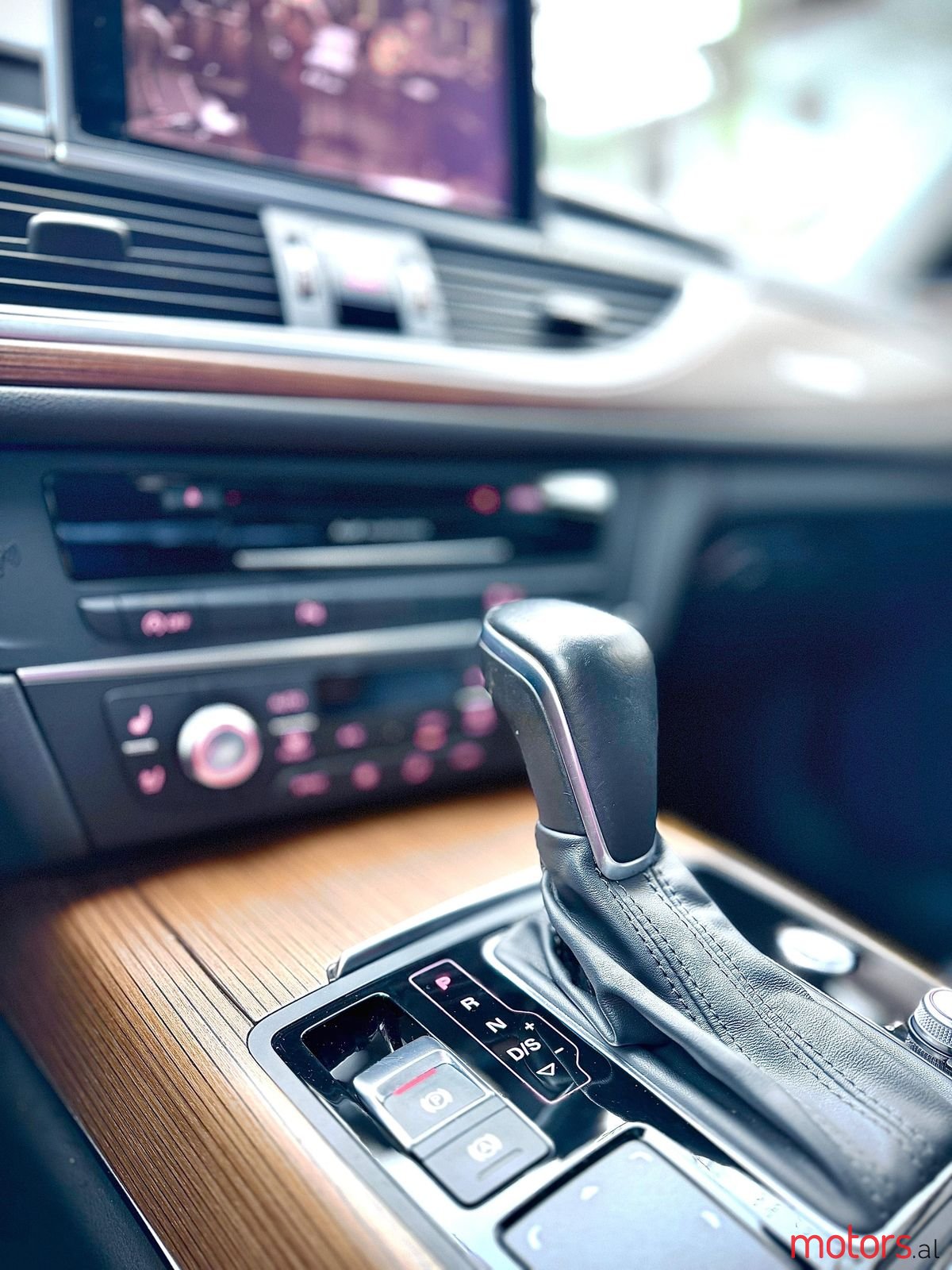 2015' Audi A6 photo #3