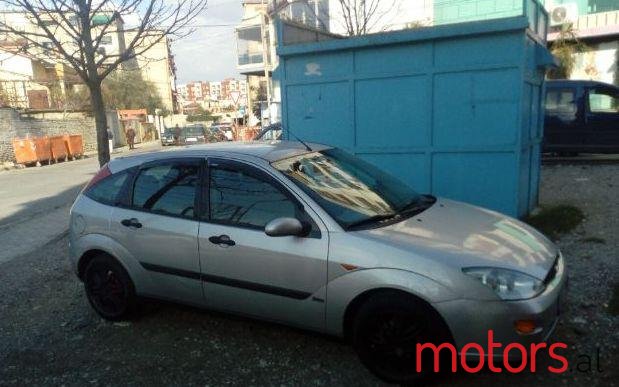 2000' Ford Focus photo #1