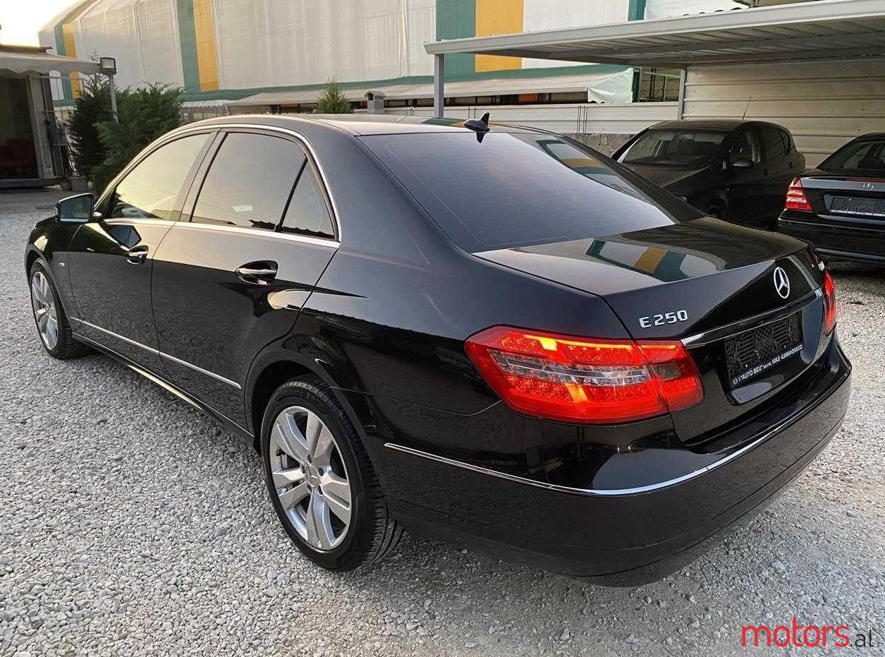 2010' Mercedes-Benz E 250 photo #1