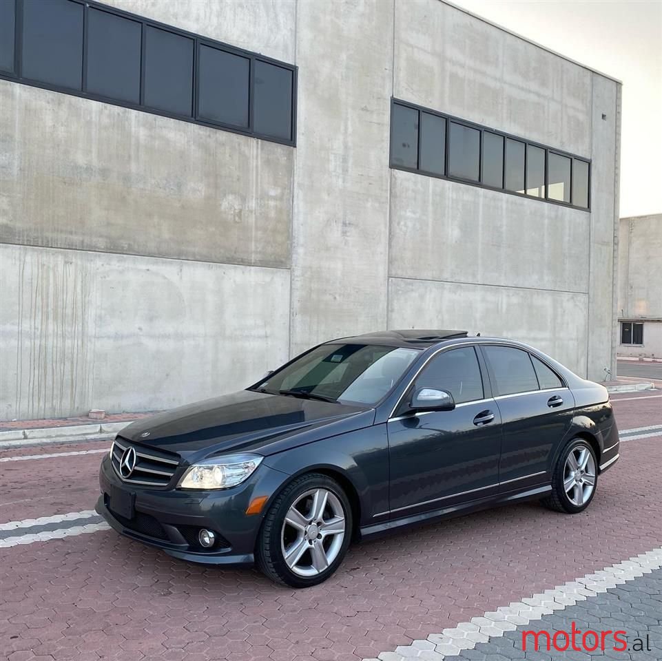 2009' Mercedes-Benz C 300 photo #1