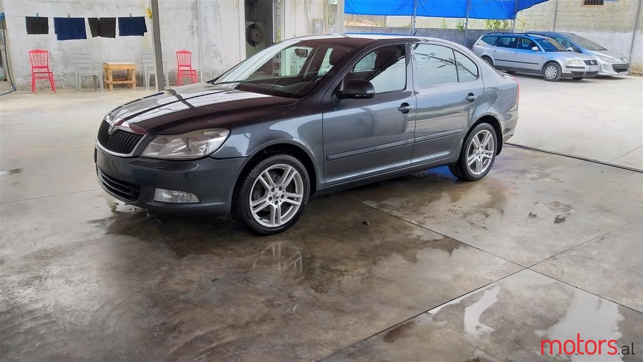 2012' Skoda Octavia photo #1