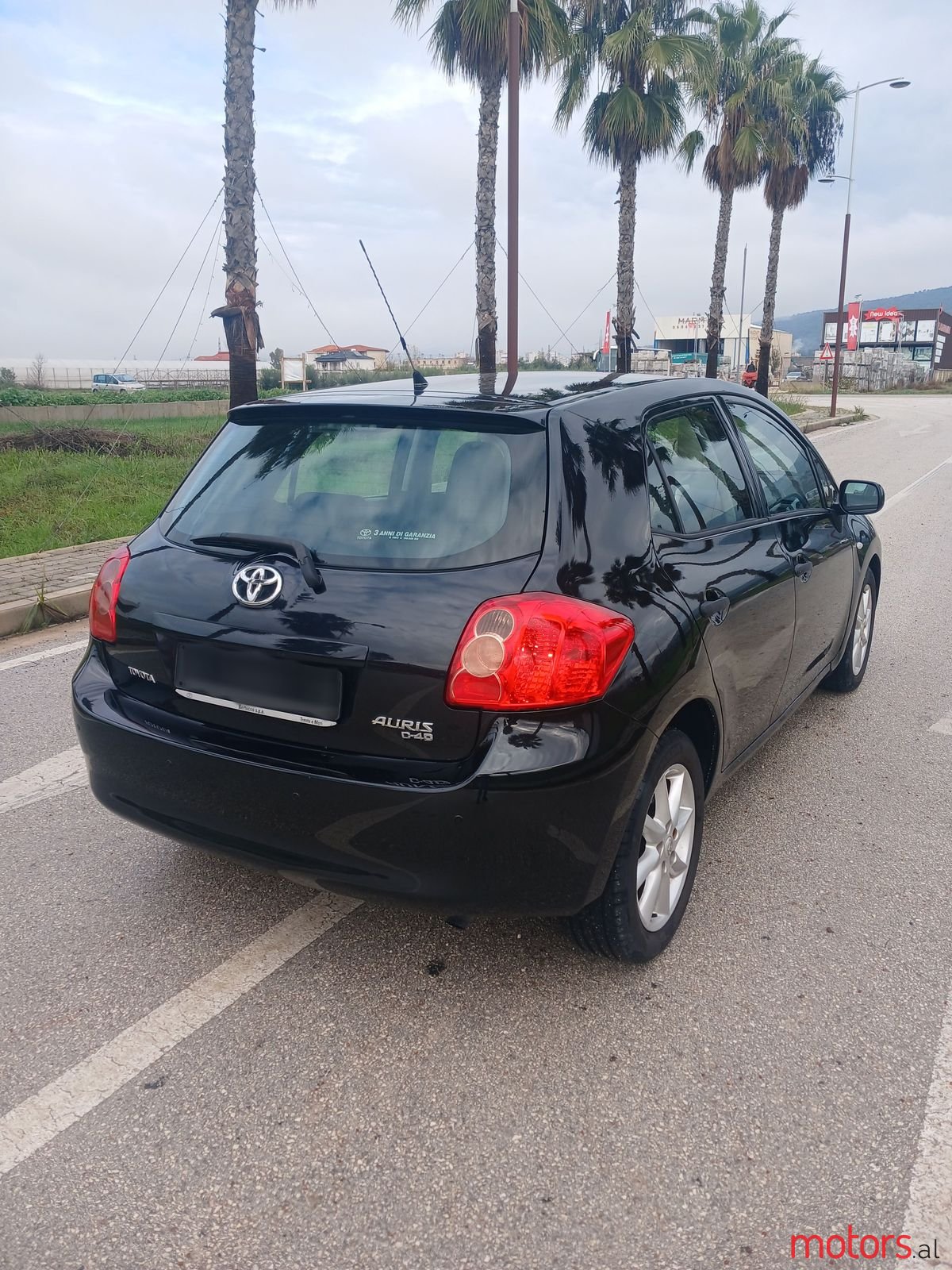 2007' Toyota Auris photo #6