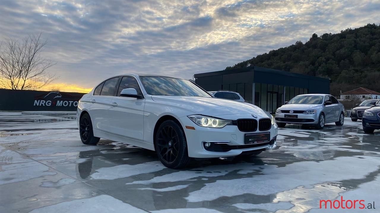 2013' BMW 328 photo #5