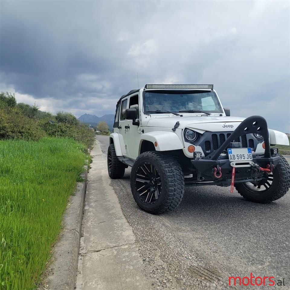 2016' Jeep Wrangler photo #4