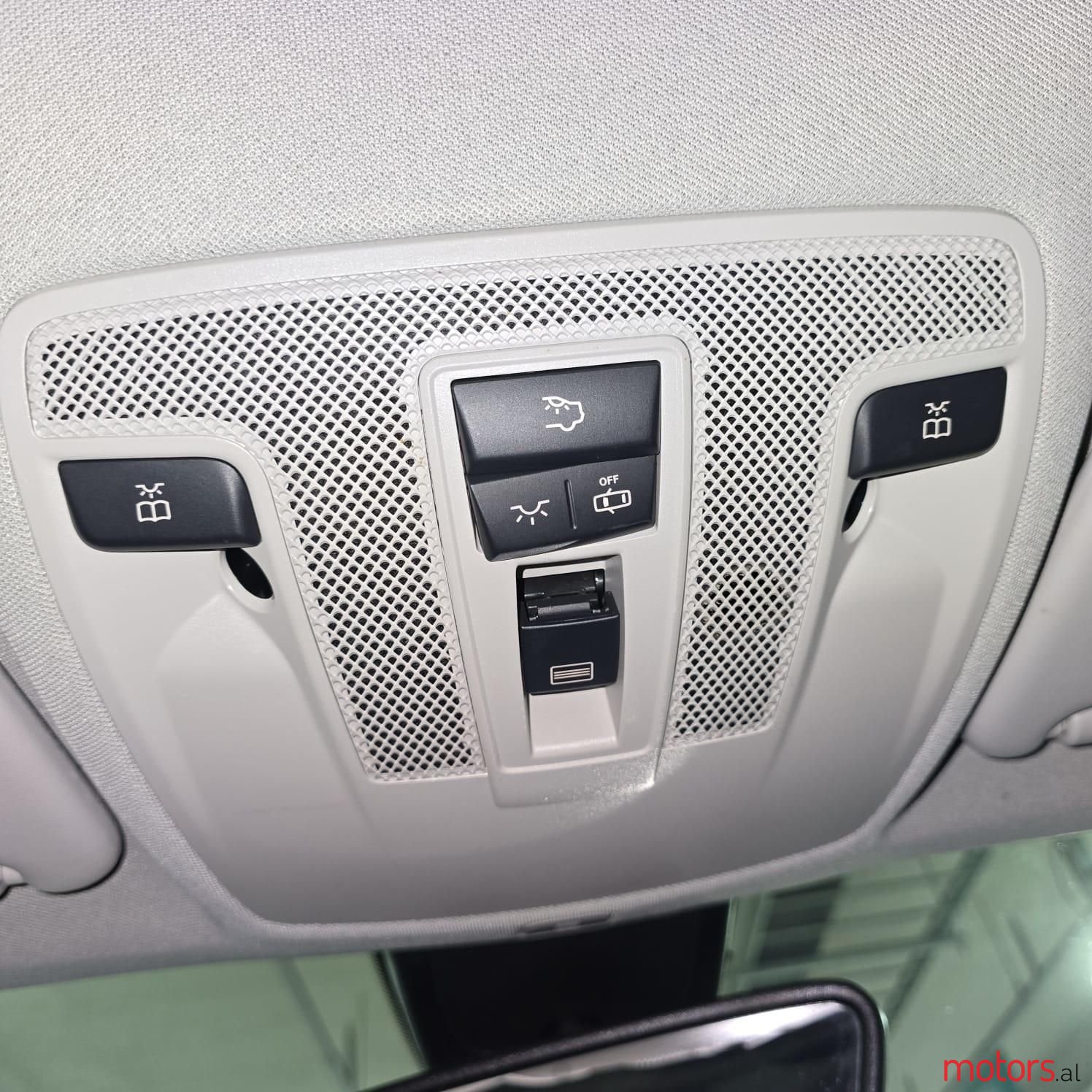 2015' Mercedes-Benz GLA 200 photo #4