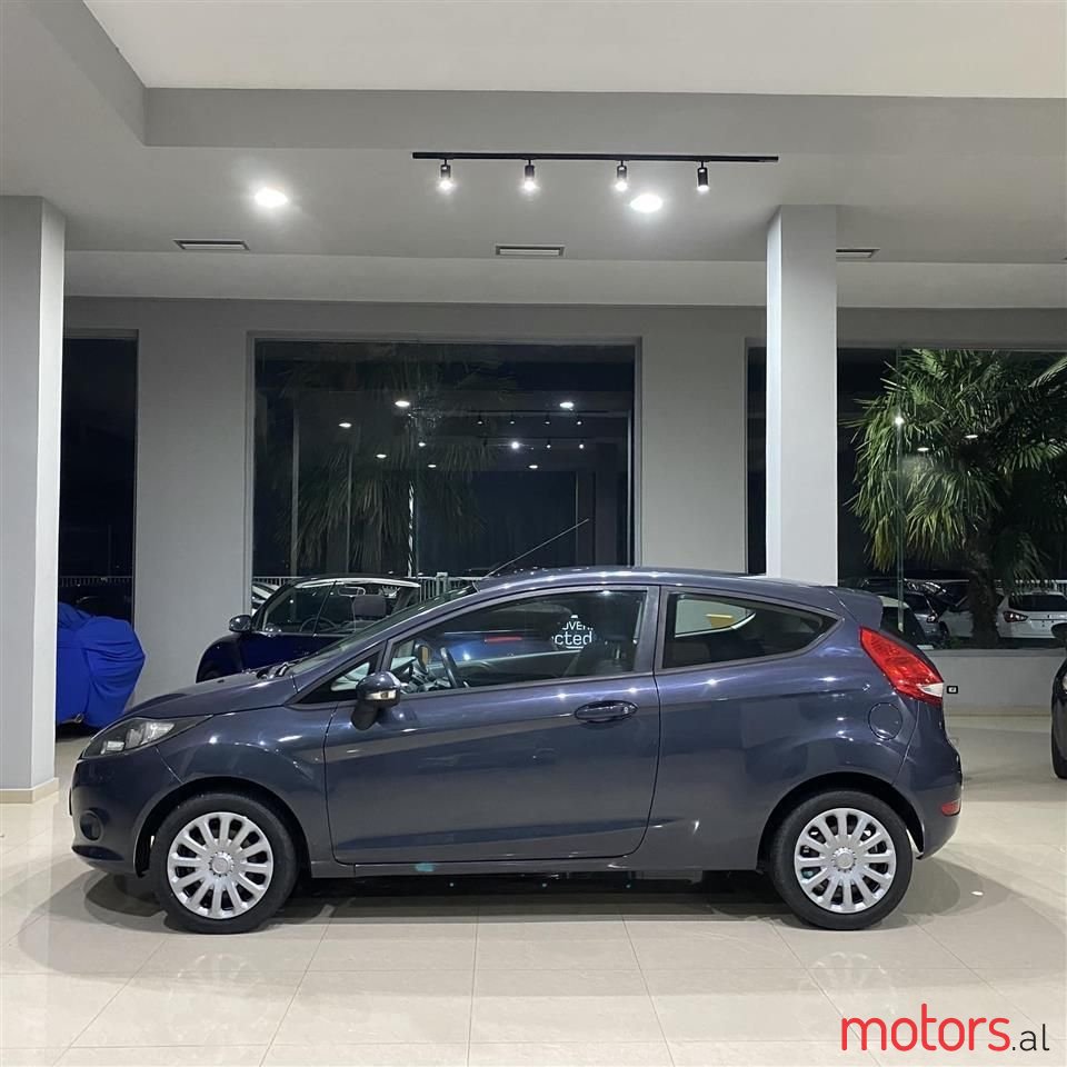 2010' Ford Fiesta photo #3