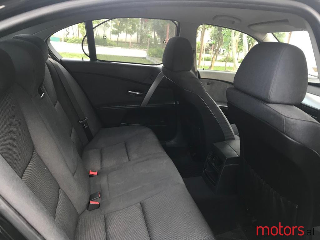 2004' BMW 5 Series photo #5