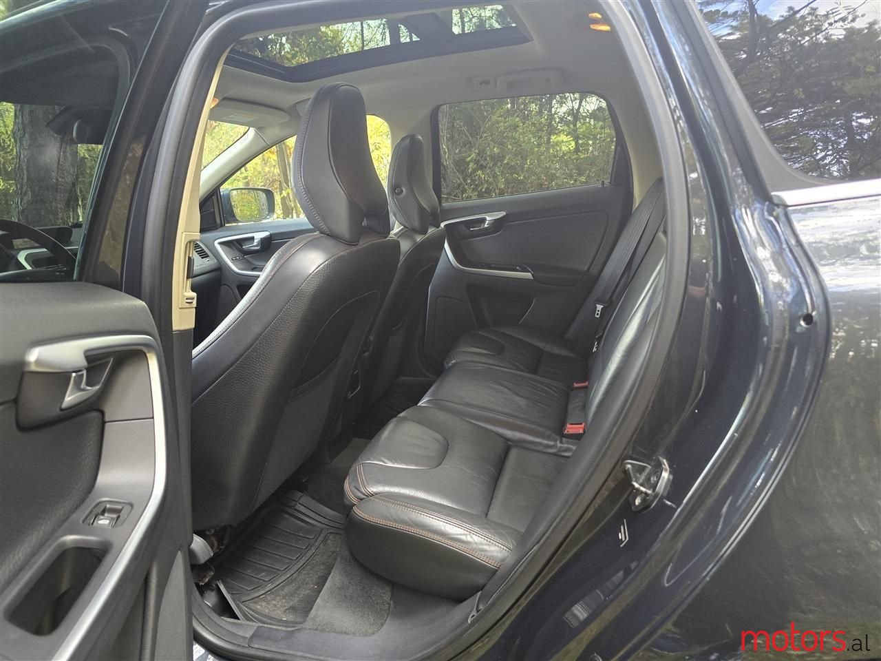 2009' Volvo Xc 60 photo #6