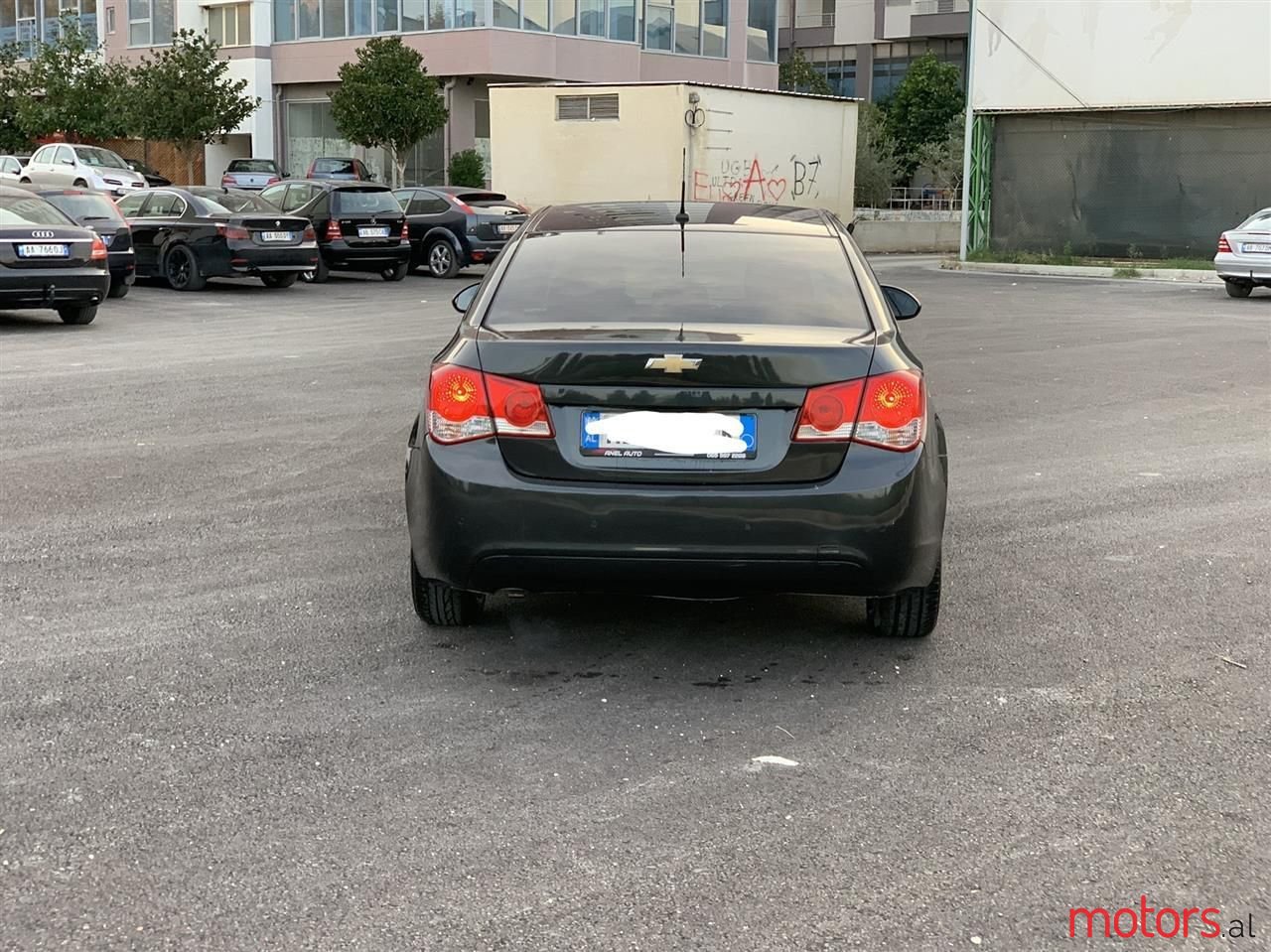 2010' Chevrolet Cruze photo #6