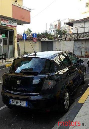 2008' SEAT Toledo photo #2