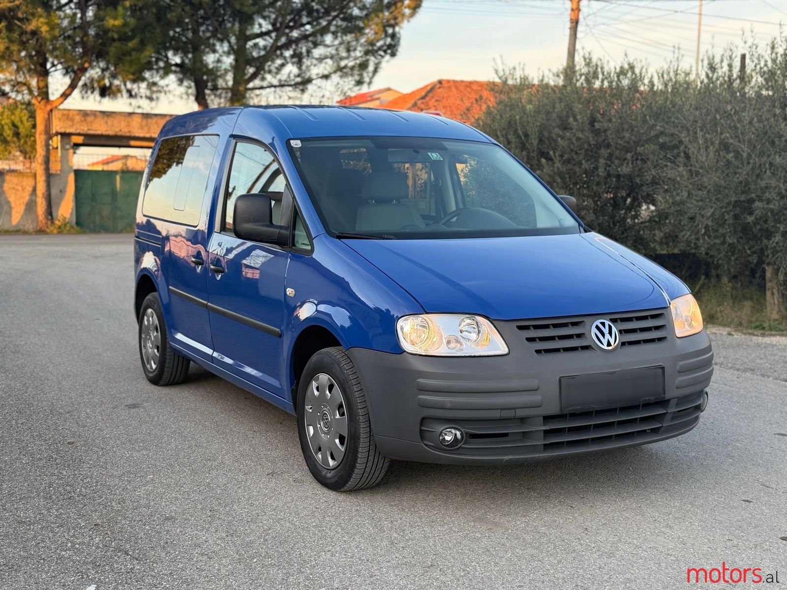 2007' Volkswagen Caddy photo #3