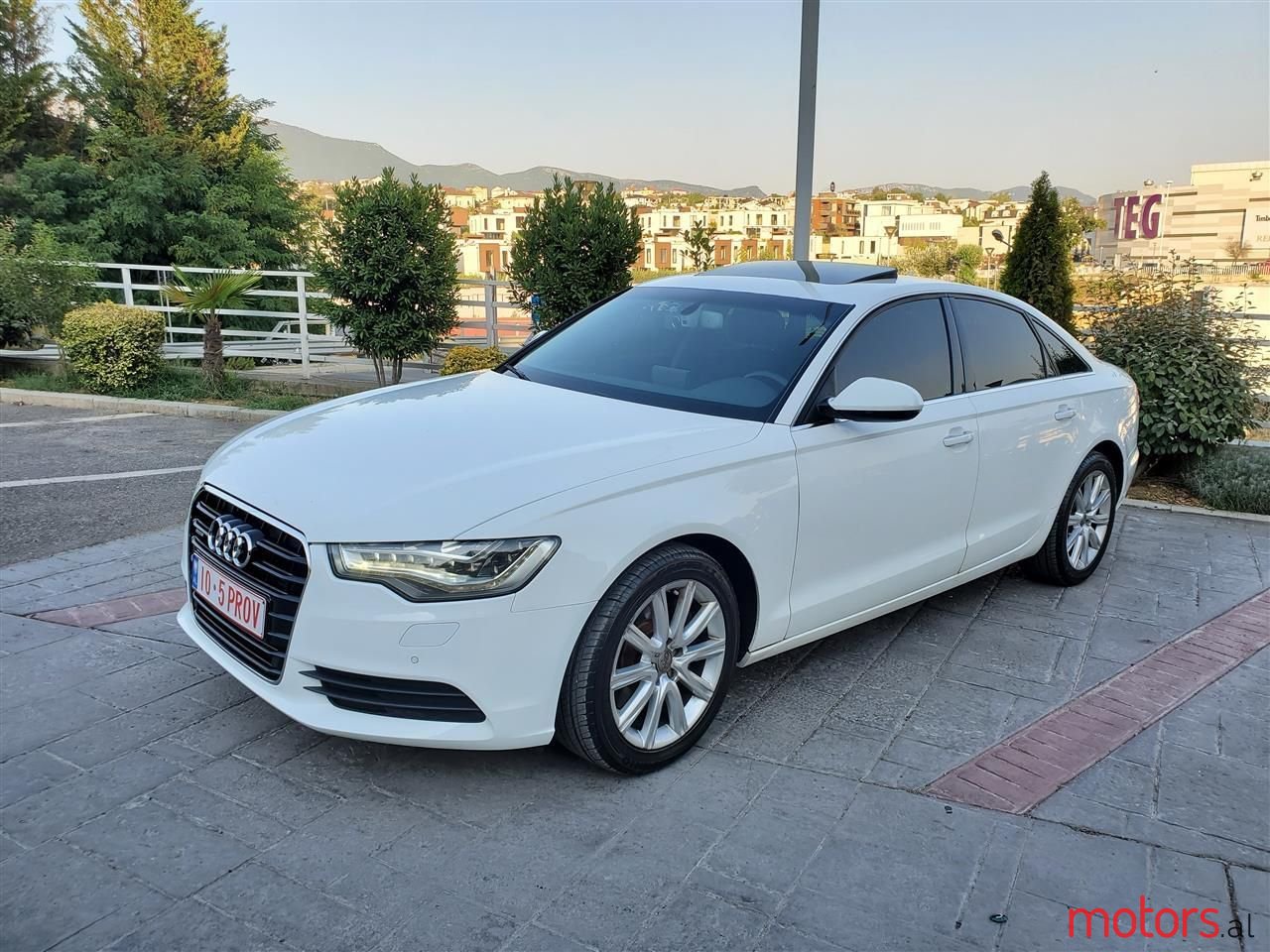 2013' Audi A6 photo #1