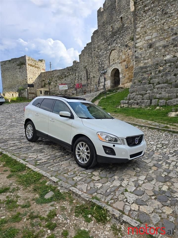 2011' Volvo Xc 60 photo #1