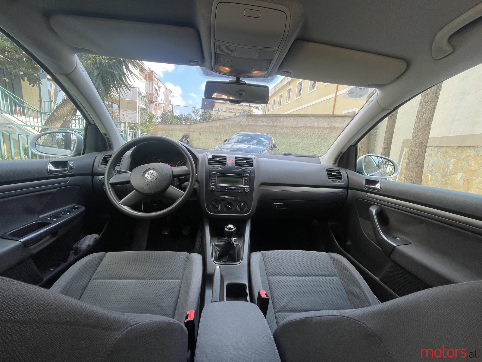 2004' Volkswagen Golf V photo #5