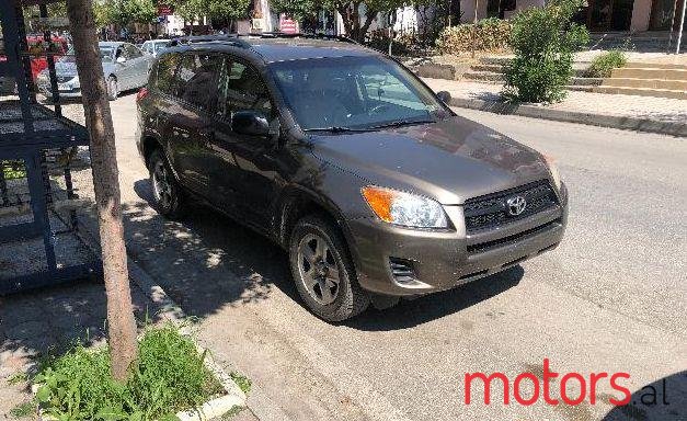 2011' Toyota RAV4 photo #1