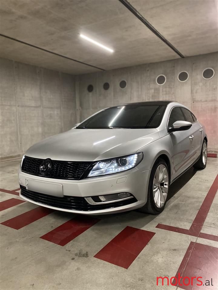 2013' Volkswagen photo #3