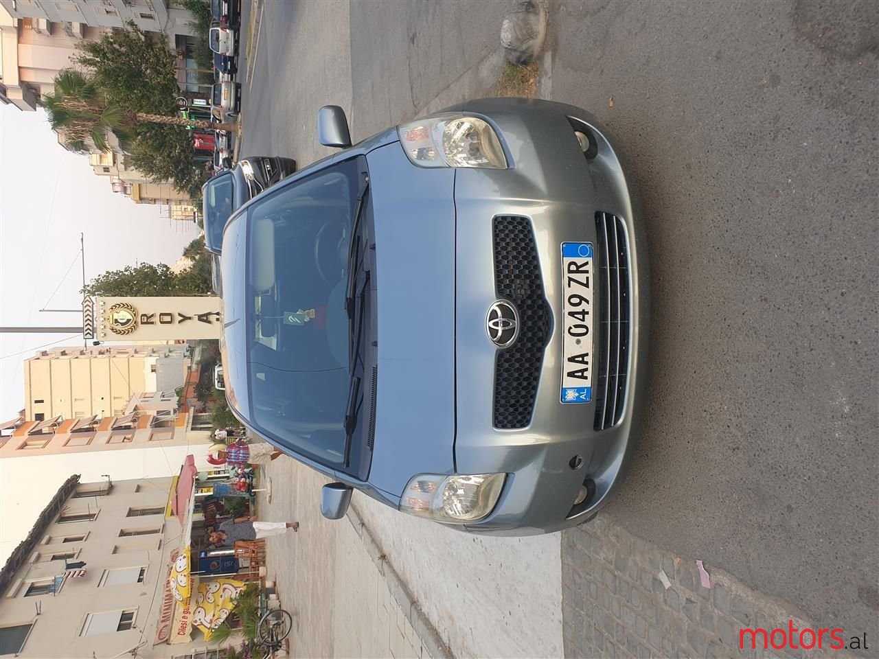 2008' Toyota Yaris photo #3