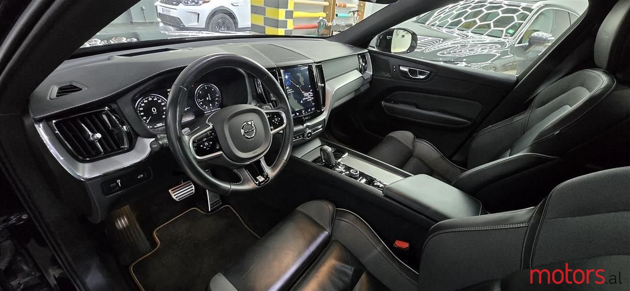 2019' Volvo Xc 60 photo #4