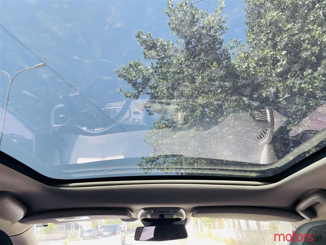 2014' Volvo V40 photo #4