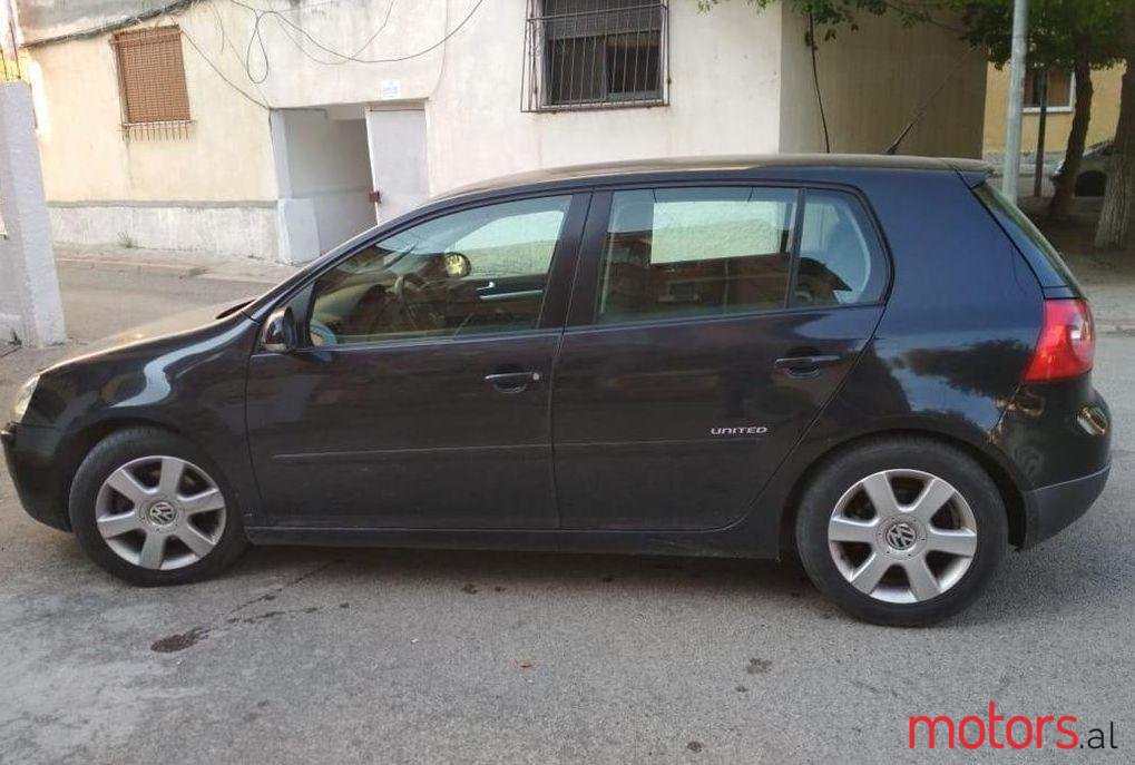 2008' Volkswagen Golf photo #1