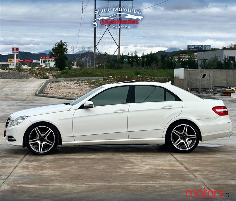 2013' Mercedes-Benz E 220 photo #5