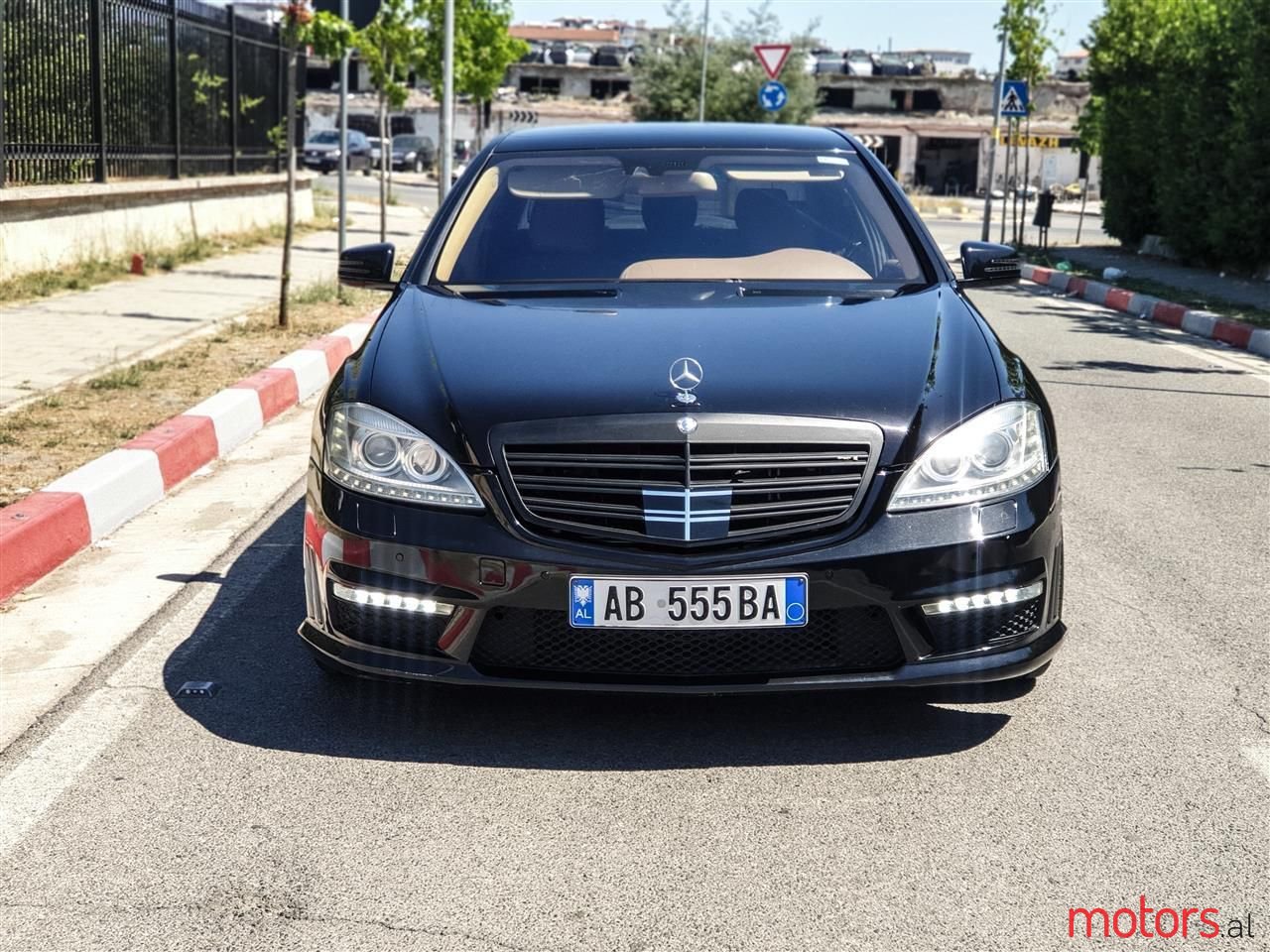 2008' Mercedes-Benz S 320 photo #1