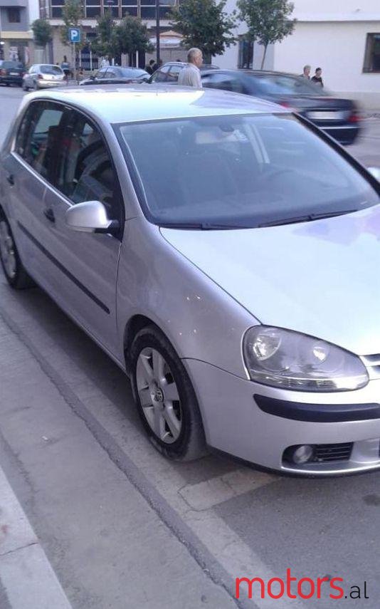 2005' Volkswagen Golf photo #1