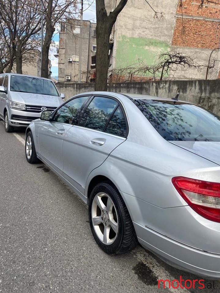 2009' Mercedes-Benz C 220 photo #3