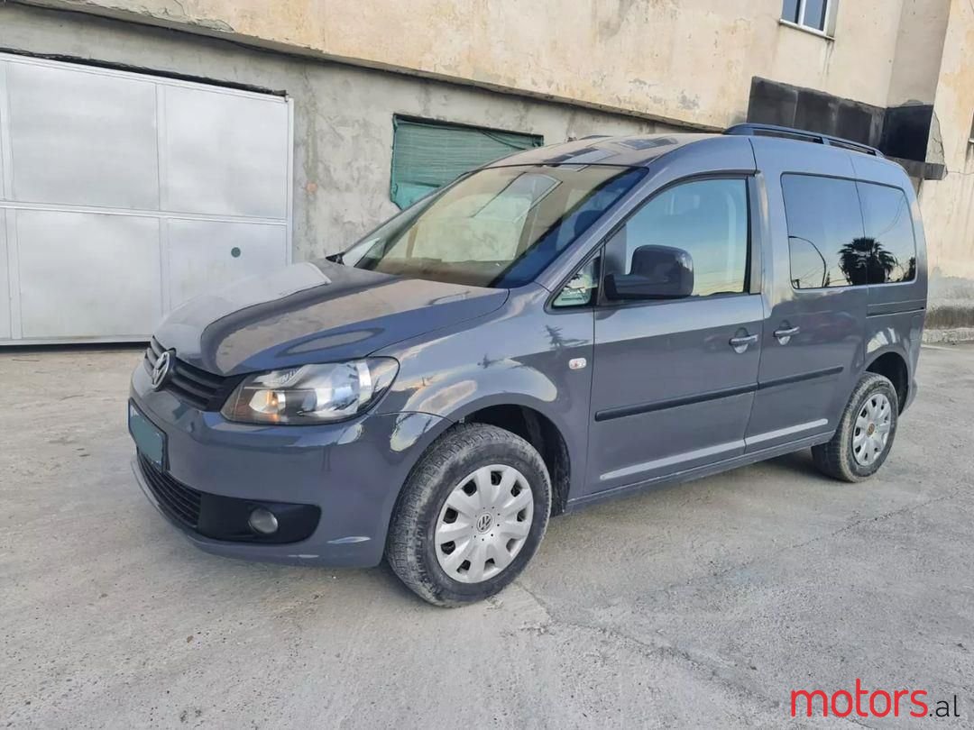 2011' Volkswagen Caddy photo #2